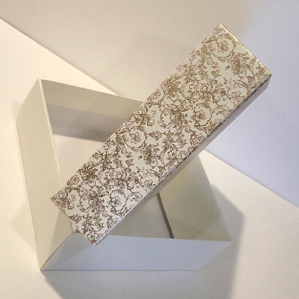Dior Gift Box - Picture 3 of 6